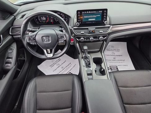 Used 2022 Honda Accord Sport image 8
