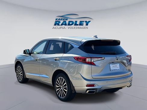 Certified 2025 Acura RDX SH-AWD w/ Advance Package image 4