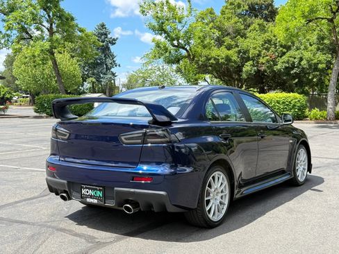 Used 2014 Mitsubishi Lancer Evolution GSR AWD/4WD image 5