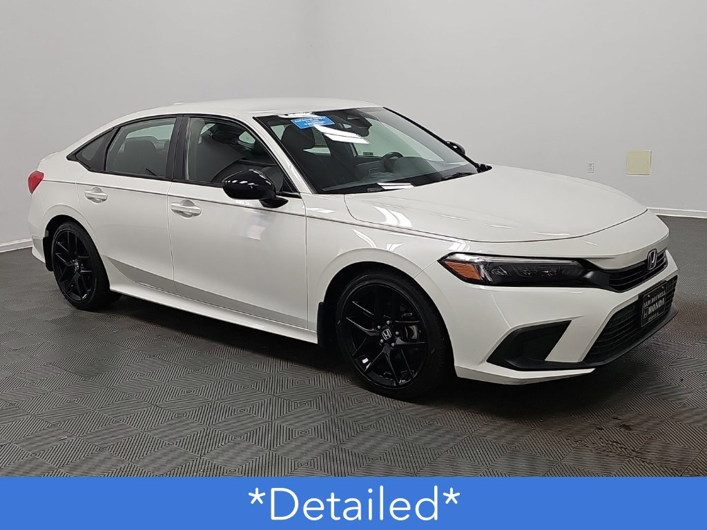Used 2023 Honda Civic Sport image 2