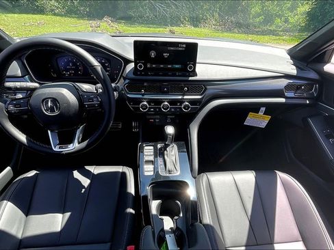 Used 2025 Acura Integra A-Spec image 2