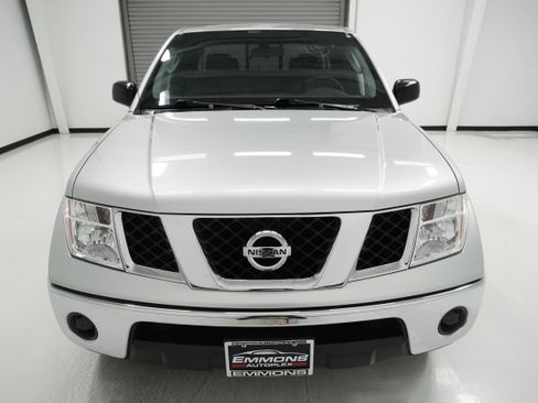 Used 2006 Nissan Frontier SE w/ (P01) Power Pkg image 2