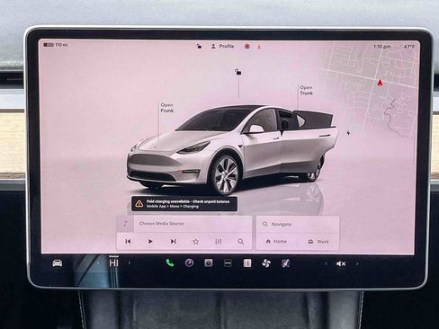Used 2023 Tesla Model Y Long Range image 13