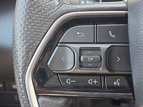 Used 2024 Toyota Tundra SR5 w/ SR5 Premium Package AWD/4WD image 21