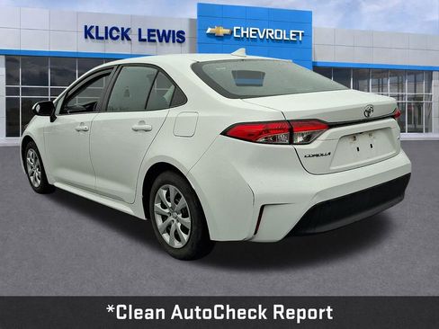 Used 2024 Toyota Corolla LE image 5