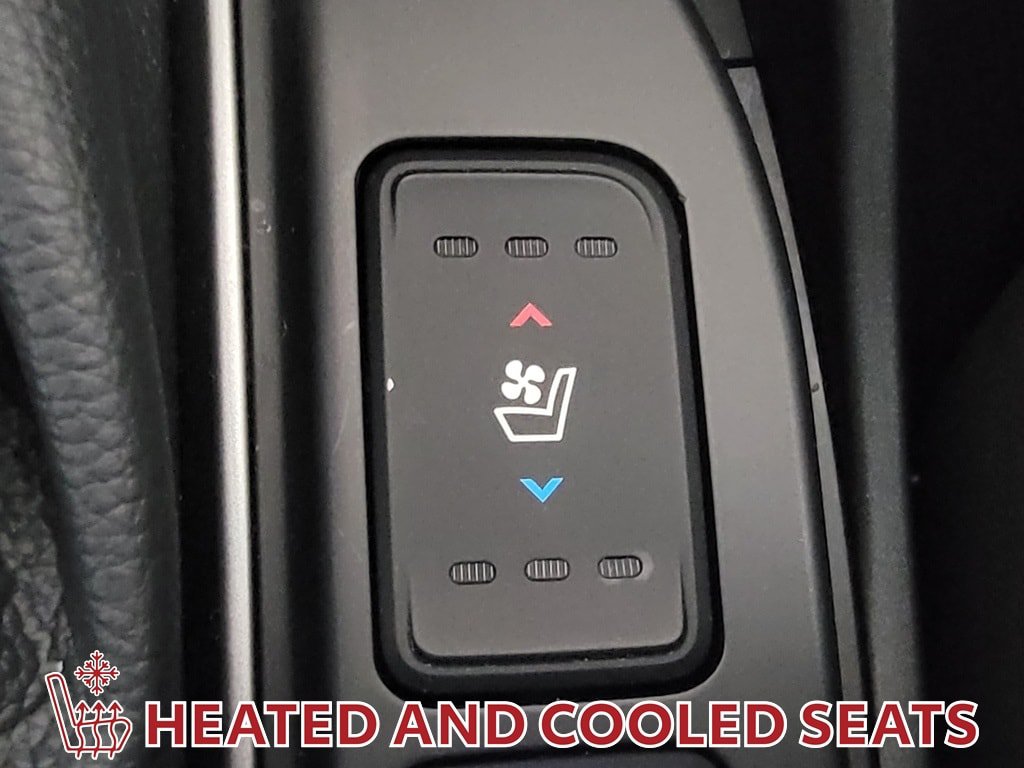 Used 2019 Hyundai Santa Fe XL FWD image 30