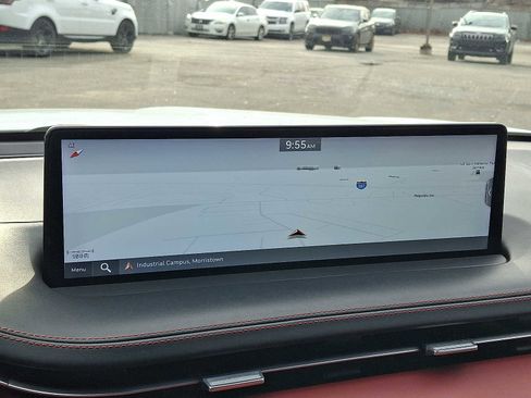 Used 2023 Genesis GV70 2.5T w/ Sport Prestige Package image 17