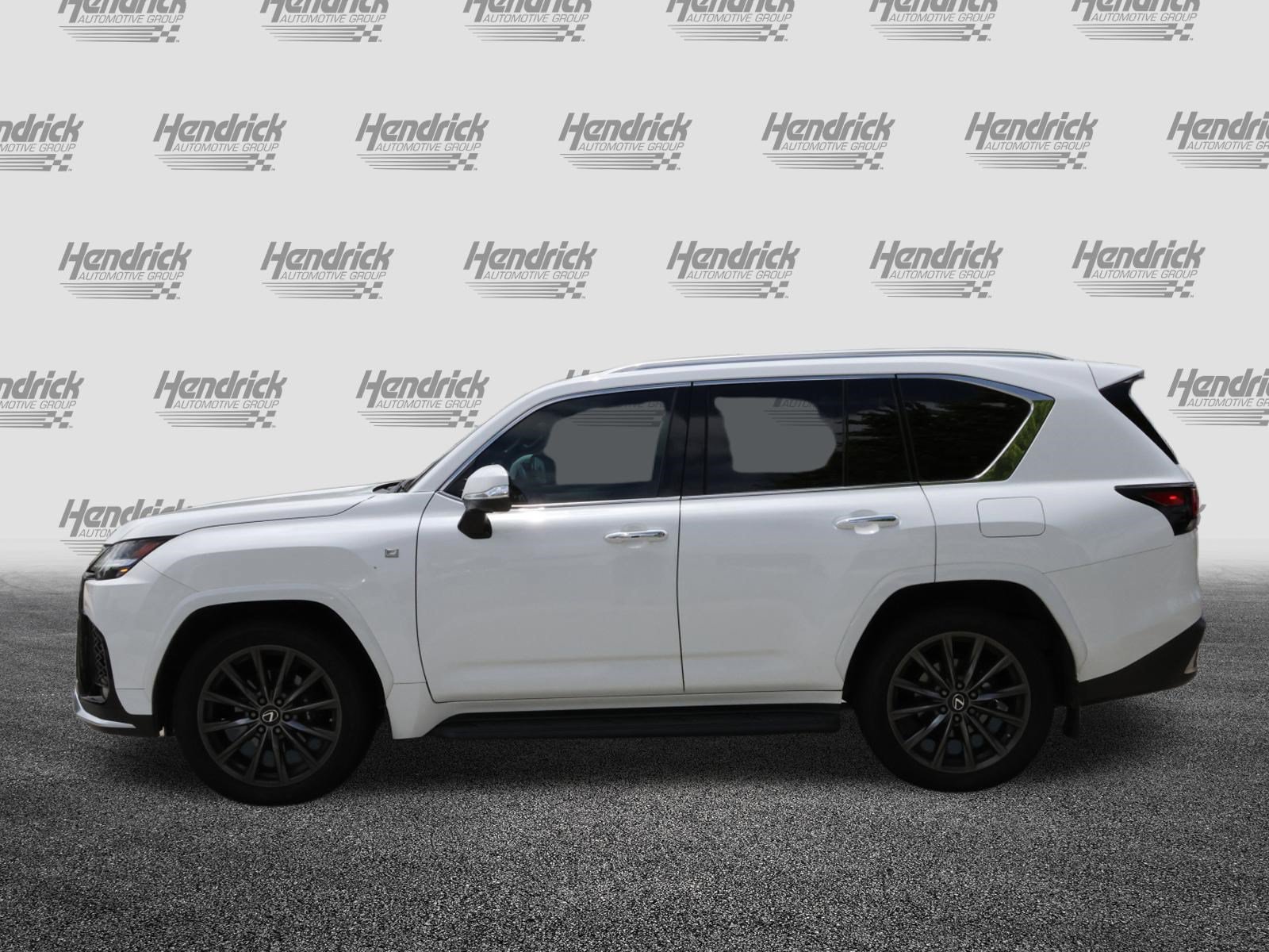 Used 2023 Lexus LX 600 F Sport w/ Accessory Package (Z1) AWD/4WD image 6