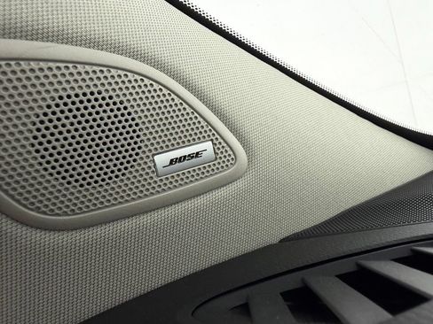 Used 2024 Nissan Murano SL FWD image 16