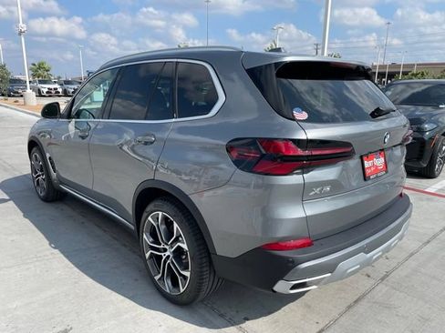 New 2026 BMW X5 xDrive40i w/ Premium Package AWD/4WD image 5