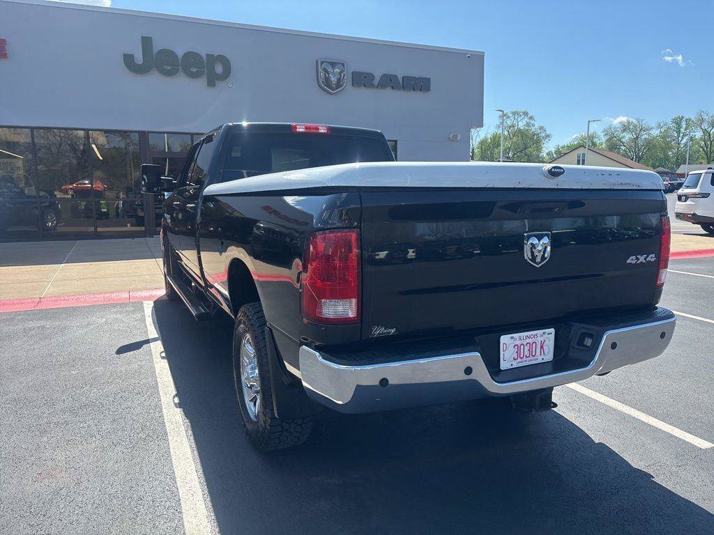 Used 2016 RAM 3500 Tradesman w/ Chrome Appearance Group AWD/4WD image 8