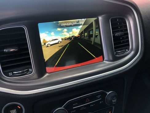 Used 2022 Dodge Charger R/T image 19