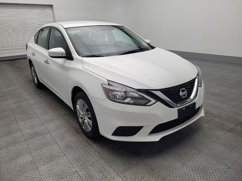 Used 2018 Nissan Sentra S image 13