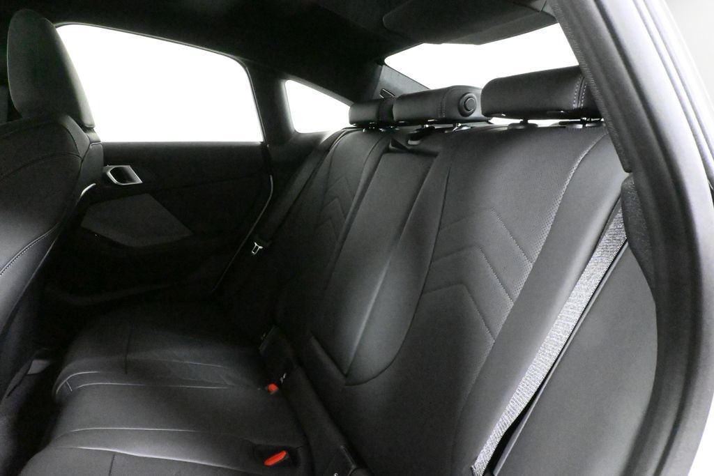 Used 2026 BMW 228i xDrive w/ Technology Package AWD/4WD image 4