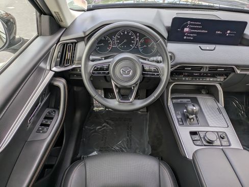 Used 2025 MAZDA CX-90 3.3 Turbo w/ Preferred Package AWD/4WD image 15