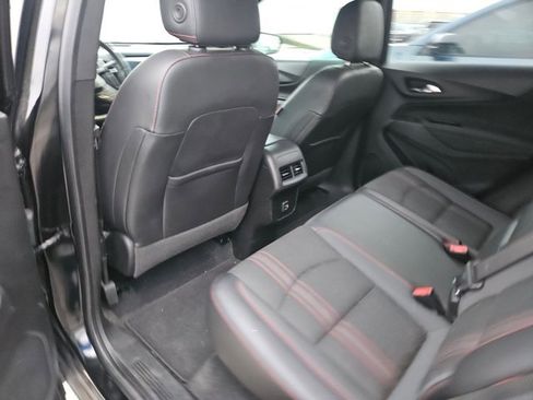 Used 2022 Chevrolet Equinox RS FWD image 8