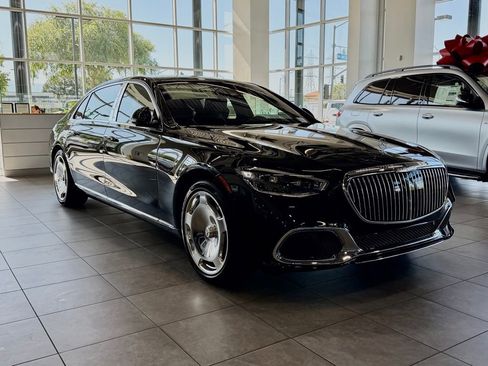 New 2026 Mercedes-Benz Maybach S 580 4MATIC image 6