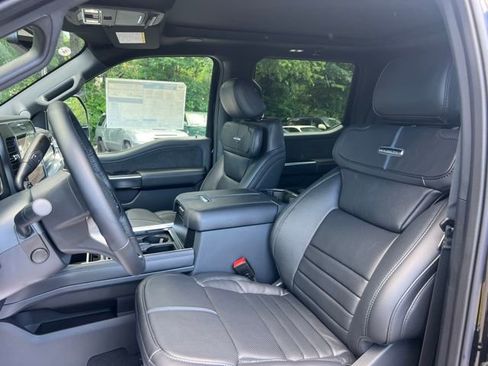 New 2025 Ford F250 Platinum image 10