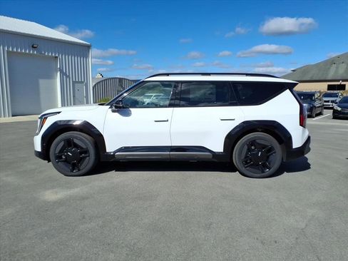 New 2026 Kia EV9 GT-Line AWD/4WD image 3