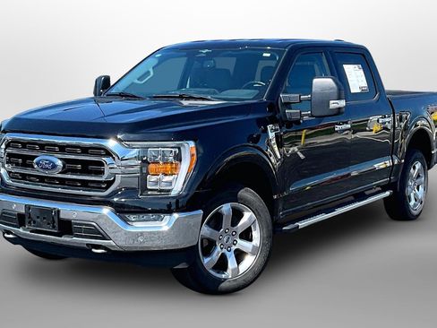 Used 2023 Ford F150 XLT w/ Equipment Group 302A High AWD/4WD image 13