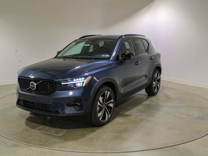 New 2026 Volvo XC40 B5 Ultra w/ Protection Package Premier