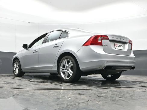 Used 2014 Volvo S60 T5 image 24