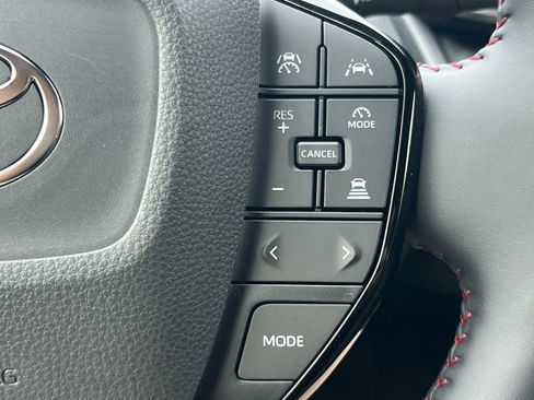 New 2026 Toyota Prius Plug-In Hybrid FWD image 28