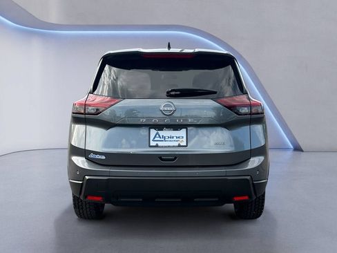 Used 2024 Nissan Rogue S AWD/4WD image 4