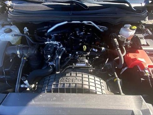 Used 2023 Ford Ranger XLT w/ Equipment Group 301A Mid image 9