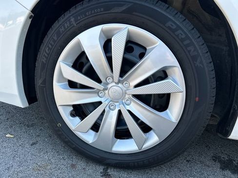 Used 2020 Subaru Impreza 2.0i AWD/4WD image 28