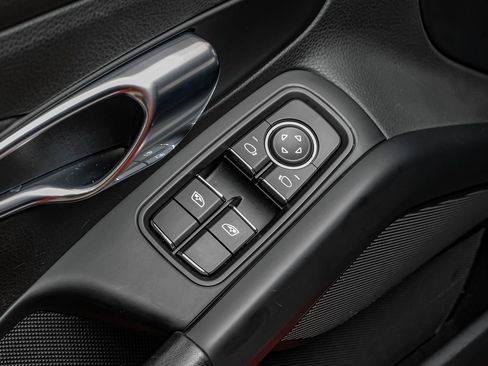 Used 2019 Porsche 718 Boxster image 37