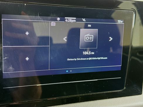 Used 2025 Volkswagen Jetta Sport FWD image 21