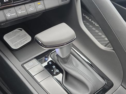 New 2026 Hyundai Elantra Sport FWD image 14