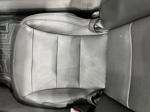 Used 2013 Chevrolet Corvette Convertible image 19