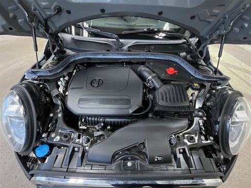 Used 2020 MINI Cooper 4-Door Hardtop image 28