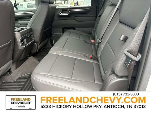 Used 2024 Chevrolet Silverado 2500 LTZ w/ LTZ Premium Package image 17