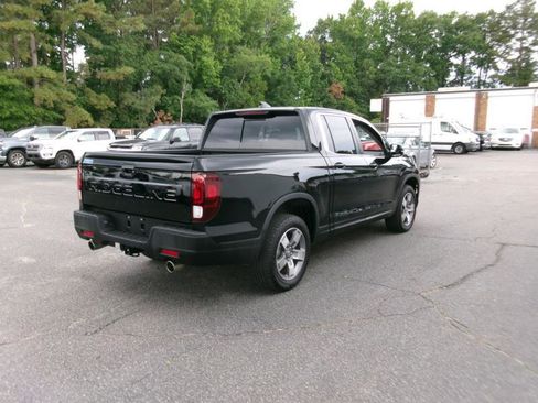 Used 2025 Honda Ridgeline RTL image 6