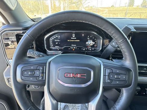 Certified 2024 GMC Sierra 1500 Elevation image 11