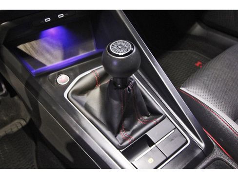 Used 2022 Volkswagen GTI SE image 28