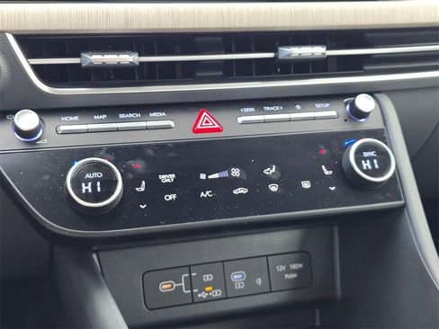 Used 2024 Hyundai Sonata SEL image 21
