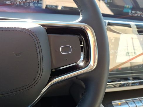 New 2026 Lincoln Nautilus Premier image 16