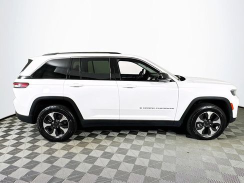 Used 2024 Jeep Grand Cherokee Limited 4xe AWD/4WD image 8