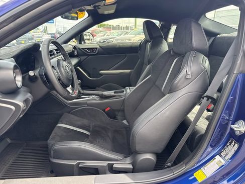 Used 2024 Toyota GR86 Premium RWD image 15