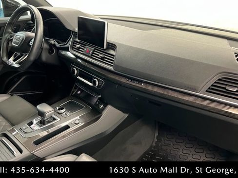 Used 2020 Audi SQ5 Premium Plus w/ Premium Plus Package image 24