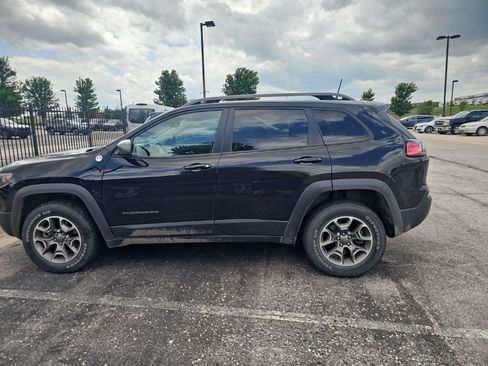 Used 2020 Jeep Cherokee Trailhawk w/ Comfort/Convenience Group AWD/4WD image 8