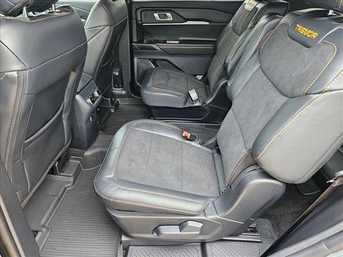 New 2026 Ford Explorer Tremor w/ Tremor Convenience Package image 16