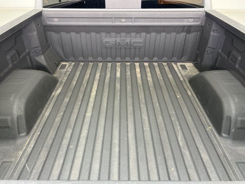 Used 2022 GMC Sierra 1500 SLT w/ SLT Premium Plus Package image 23