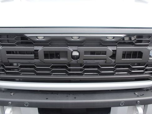 New 2026 Ford Bronco Raptor w/ Interior Carbon Fiber Pack AWD/4WD image 9