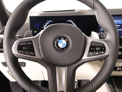 New 2026 BMW X5 xDrive40i w/ M Sport Package AWD/4WD image 3