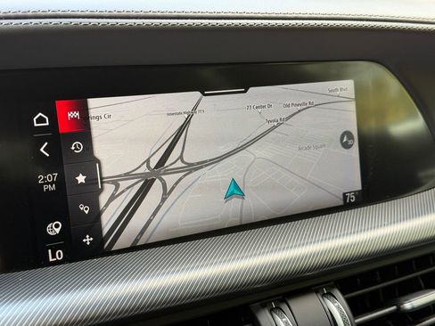 Used 2023 Alfa Romeo Stelvio Veloce image 19